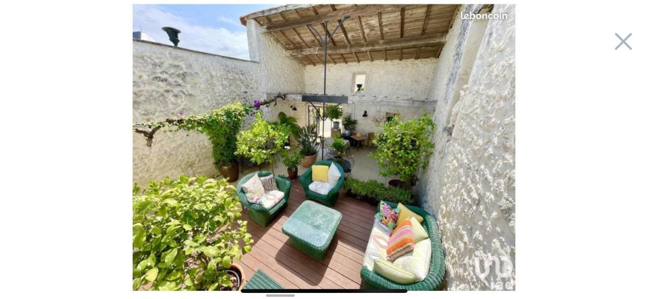 La Maison Blanche A Saint-Yzans-De-Medoc B&B 외부 사진